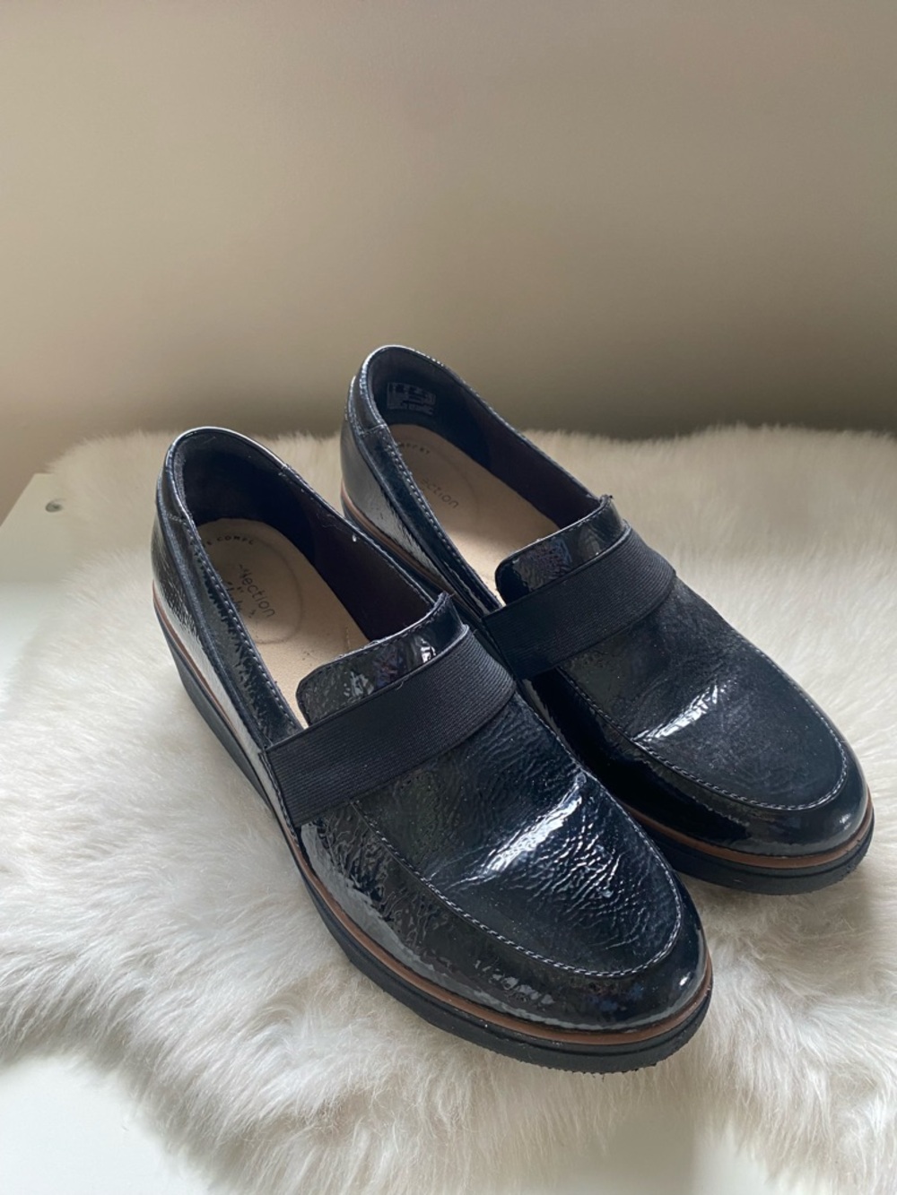 Clarks‎ Black Patent Leather Loafers